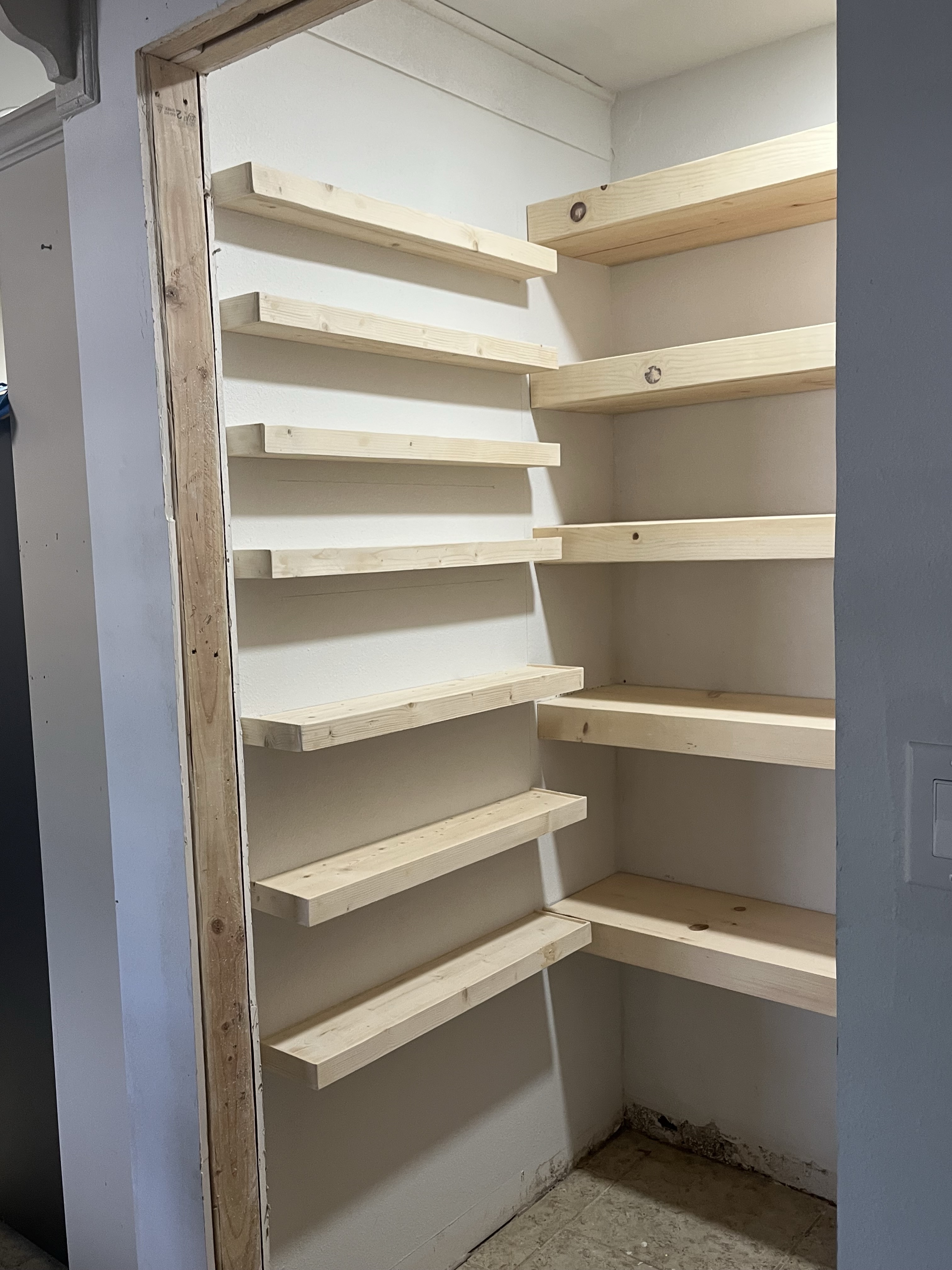 Custom built-in corner pantry shelving